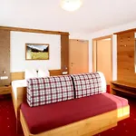 Amontanara Aparthotel Nauders