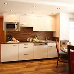 Aparthotel Amontanara 3*