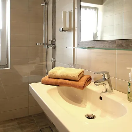 Amontanara Aparthotel