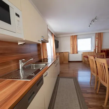 Amontanara Aparthotel 3*