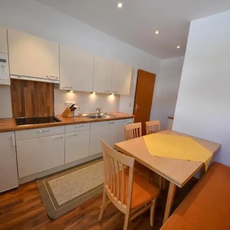 Aparthotel Amontanara 3*