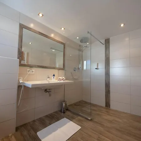 Amontanara Aparthotel 3*