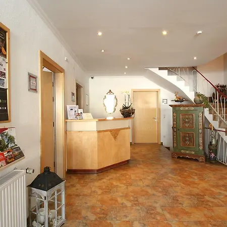 Amontanara Aparthotel 3*