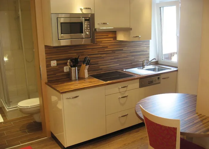 Aparthotel Amontanara 3*