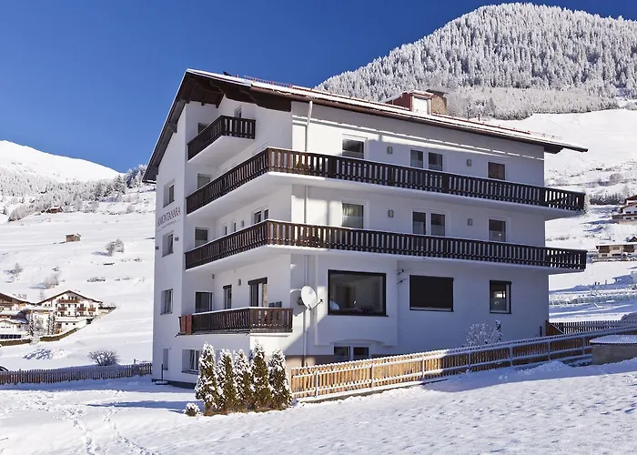 Aparthotel Amontanara