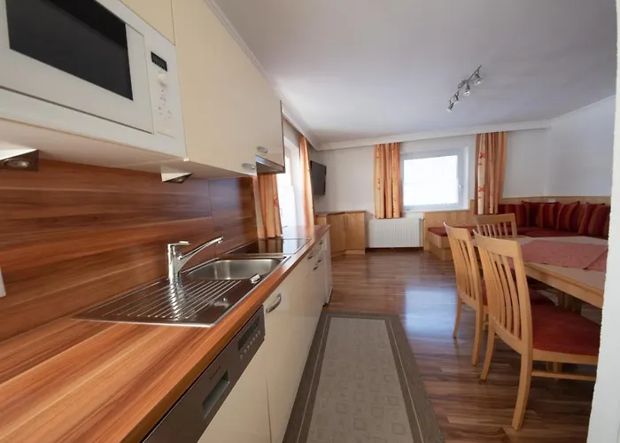 Amontanara Aparthotel 3*