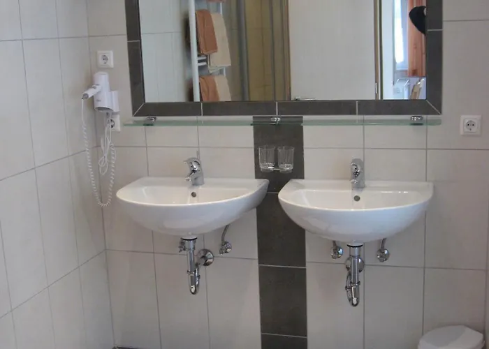 Ξενοδοχείο με διαμερίσματα Amontanara 3*